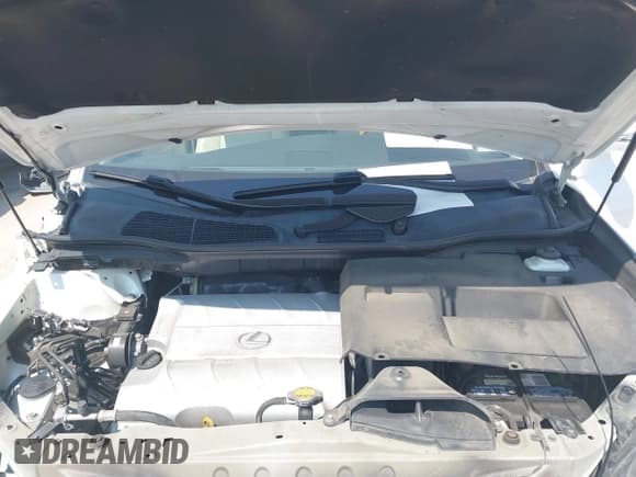 ✅ 2012 Lexus RX 350 • VIN: 2T2ZK1BAXCC081172 • Lot: 43166118. Listed on IAAI with 172,362 mi. Free auction sales archive from the USA and detailed vehicle history report at DreamBid. Image 10.