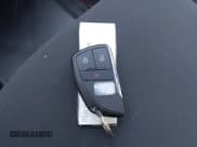 ✅ 2023 Chevrolet Silverado 1500 Work Truck • VIN: 1GCRDAEDXPZ307503 • Lot: 41588406. Wystawiony na IAAI z przebiegiem 79 583 mil. Bezpłatny archiwum sprzedaży aukcyjnych z USA i szczegółowy raport historii pojazdu na DreamBid. Zdjęcie 11.