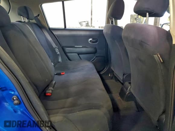 ✅ 2007 Nissan Versa S • VIN: 3N1BC13E27L377426 • Lot: 94913385. Listed on Copart with 156,417 mi. Free auction sales archive from the USA and detailed vehicle history report at DreamBid. Image 10.