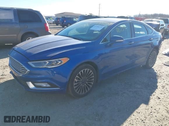 ✅ 2017 Ford Fusion SE • VIN: 3FA6P0HD8HR334520 • Lot: 43700254. Wystawiony na IAAI z przebiegiem 191 709 mil. Bezpłatny archiwum sprzedaży aukcyjnych z USA i szczegółowy raport historii pojazdu na DreamBid. Zdjęcie 18.