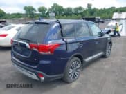 ✅ 2020 Mitsubishi Outlander SE • VIN: JA4AD3A33LZ048315 • Lot: 34935527. Wystawiony na IAAI z przebiegiem 13 986 mil. Bezpłatny archiwum sprzedaży aukcyjnych z USA i szczegółowy raport historii pojazdu na DreamBid. Zdjęcie 4.