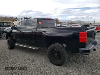 ✅ 2018 Chevrolet Silverado 1500 LT • VIN: 3GCPCREC2JG386396 • Лот: 72262134. Опубликован ранее на Copart с пробегом Не указан. Бесплатный доступ к архиву аукционных продаж из США и подробный отчёт об истории автомобиля на DreamBid. Изображение 2.