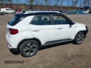 ✅ 2022 Hyundai Venue SEL • VIN: KMHRC8A37NU186508 • Lot: 41800124. Listed on IAAI with 22,141 mi. Free auction sales archive from the USA and detailed vehicle history report at DreamBid. Image 13.