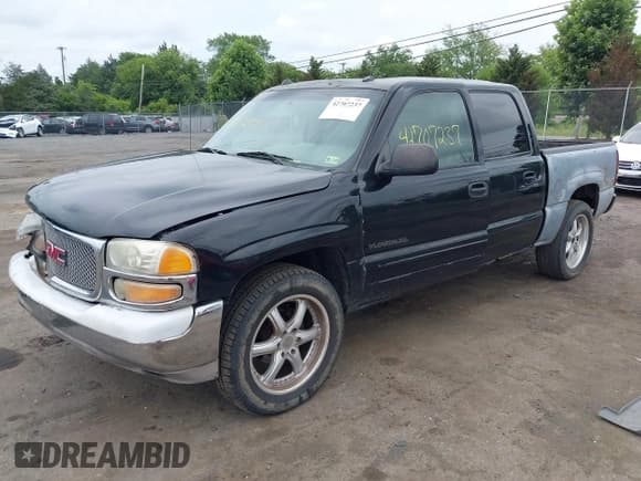 ✅ 2005 GMC Sierra Denali • VIN: 2GTEK63N251241192 • Лот: 42707237. Опубликован ранее на IAAI с пробегом Не указан. Бесплатный доступ к архиву аукционных продаж из США и подробный отчёт об истории автомобиля на DreamBid. Изображение 2.