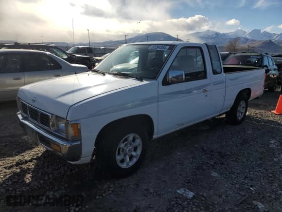 ✅ 1996 Nissan Frontier XE • VIN: 1N6SD16S5TC341552 • Lot: 87294354. Listed on Copart with 37,734 mi. Free auction sales archive from the USA and detailed vehicle history report at DreamBid. Image 1.