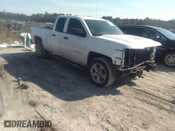 ✅ 2018 Chevrolet Silverado 1500 Custom • VIN: 1GCRCPEC2JZ354500 • Лот: 41640015. Опубликован ранее на IAAI с пробегом 87 376 миль. Бесплатный доступ к архиву аукционных продаж из США и подробный отчёт об истории автомобиля на DreamBid. Изображение 1.