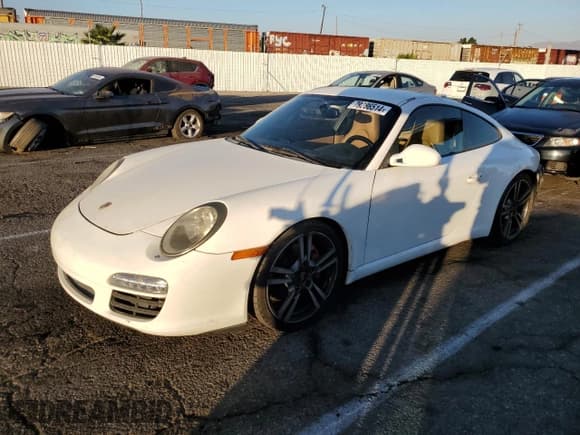 ✅ 2011 Porsche 911 Carrera S • VIN: WP0AB2A98BS720807 • Lot: 79286514. Wystawiony na Copart z przebiegiem 47 895 mil. Bezpłatny archiwum sprzedaży aukcyjnych z USA i szczegółowy raport historii pojazdu na DreamBid. Zdjęcie 1.