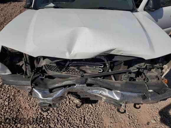 ✅ 2004 Chevrolet Silverado 1500 LS • VIN: 1GCEC19T04E223826 • Лот: 74205624. Опубликован ранее на Copart с пробегом Не указан. Бесплатный доступ к архиву аукционных продаж из США и подробный отчёт об истории автомобиля на DreamBid. Изображение 11.