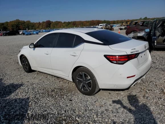 ✅ 2024 Nissan Sentra SV • VIN: 3N1AB8CV9RY345568 • Lot: 90748855. Listed on Copart with 39,676 mi. Free auction sales archive from the USA and detailed vehicle history report at DreamBid. Image 2.