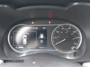 ✅ 2021 Nissan Versa SV • VIN: 3N1CN8EV3ML885761 • Lot: 42872997. Wystawiony na IAAI z przebiegiem 78 099 mil. Bezpłatny archiwum sprzedaży aukcyjnych z USA i szczegółowy raport historii pojazdu na DreamBid. Zdjęcie 7.