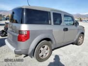 ✅ 2003 Honda Element EX • VIN: 5J6YH185X3L011280 • Лот: 45714745. Опубликован ранее на Copart с пробегом 147 899 миль. Бесплатный доступ к архиву аукционных продаж из США и подробный отчёт об истории автомобиля на DreamBid. Изображение 3.