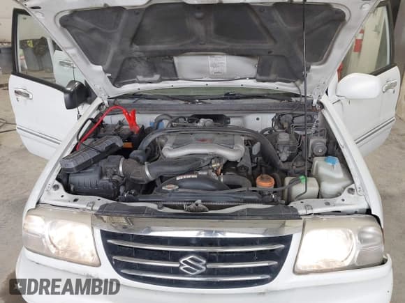 ✅ 2002 Suzuki XL7 Standard • VIN: JS3TX92V024126068 • Lot: 43028621. Wystawiony na IAAI z przebiegiem 148 308 mil. Bezpłatny archiwum sprzedaży aukcyjnych z USA i szczegółowy raport historii pojazdu na DreamBid. Zdjęcie 10.