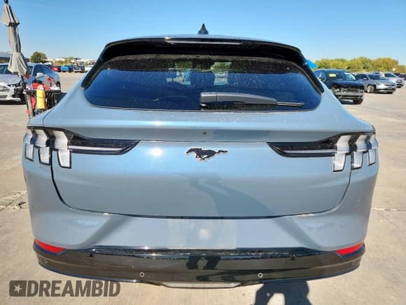 ✅ 2023 Ford Mustang Mach-E Premium • VIN: 3FMTK3RM7PMA48712 • Lot: 90991495. Listed on Copart with 27,868 mi. Free auction sales archive from the USA and detailed vehicle history report at DreamBid. Image 6.