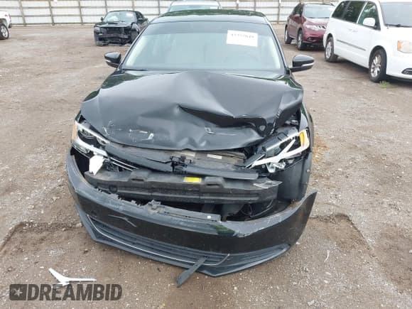 ✅ 2013 Volkswagen Jetta SE • VIN: 3VWDX7AJ8DM389404 • Lot: 42357849. Listed on IAAI with 163,864 mi. Free auction sales archive from the USA and detailed vehicle history report at DreamBid. Image 6.