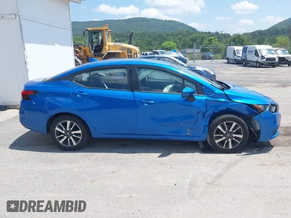 ✅ 2022 Nissan Versa SV • VIN: 3N1CN8EV7NL840193 • Lot: 42792437. Listed on IAAI with 55,793 mi. Free auction sales archive from the USA and detailed vehicle history report at DreamBid. Image 13.