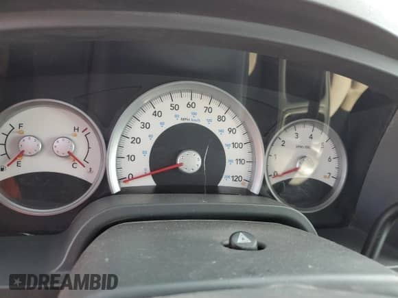 2005 Dodge Dakota SLT with VIN 1D7HW48N15S273409, listed as a Copart auction lot 84817255 with Not provided miles and Salvage title. Bid and sale history available at DreamBid. Image 9.