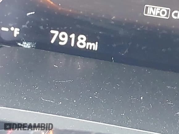 ✅ 2025 Mazda CX-90 Premium Plus Package • VIN: JM3KKEHD7S1229044 • Lot: 42598466. Wystawiony na IAAI z przebiegiem 7 918 mil. Bezpłatny archiwum sprzedaży aukcyjnych z USA i szczegółowy raport historii pojazdu na DreamBid. Zdjęcie 16.