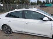 ✅ 2020 Hyundai Ioniq Preferred • VIN: KMHC85LC8LU234193 • Lot: 42011284. Wystawiony na IAAI z przebiegiem 44 168 mil. Bezpłatny archiwum sprzedaży aukcyjnych z USA i szczegółowy raport historii pojazdu na DreamBid. Zdjęcie 13.