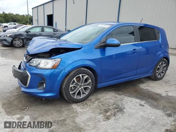2020 Chevrolet Sonic LT с VIN 1G1JD6SB7L4137842, выставлен на аукционе Copart как лот 73323524 с пробегом 38 356 миль миль и Списание • Salvage title. История ставок и продаж доступна на DreamBid. Изображение 1.