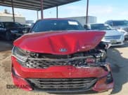 ✅ 2021 Kia K5 GT-Line • VIN: 5XXG64J23MG067958 • Lot: 43194751. Wystawiony na IAAI z przebiegiem 25 727 mil. Bezpłatny archiwum sprzedaży aukcyjnych z USA i szczegółowy raport historii pojazdu na DreamBid. Zdjęcie 12.