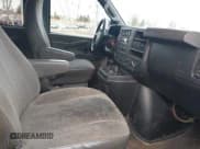✅ 2019 Chevrolet Express Passenger LT • VIN: 1GAZGPFG2K1302539 • Лот: 43816318. Опубликован ранее на IAAI с пробегом 186 530 миль. Бесплатный доступ к архиву аукционных продаж из США и подробный отчёт об истории автомобиля на DreamBid. Изображение 5.