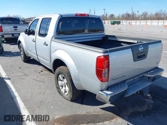 ✅ 2010 Nissan Frontier SE • VIN: 1N6AD0ERXAC422306 • Лот: 40004436. Опубликован ранее на IAAI с пробегом 198 732 миль. Бесплатный доступ к архиву аукционных продаж из США и подробный отчёт об истории автомобиля на DreamBid. Изображение 3.