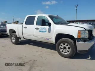 ✅ 2011 Chevrolet Silverado 2500HD LT • VIN: 1GC1CXCG1BF263353 • Lot: 42001720. Listed on IAAI with 338,137 mi. Free auction sales archive from the USA and detailed vehicle history report at DreamBid. Image 1.