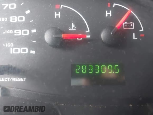 ✅ 2007 Ford Econoline Cargo Commercial • VIN: 1FTNE24W87DB00058 • Лот: 42342560. Опубликован ранее на IAAI с пробегом 283 309 миль. Бесплатный доступ к архиву аукционных продаж из США и подробный отчёт об истории автомобиля на DreamBid. Изображение 15.