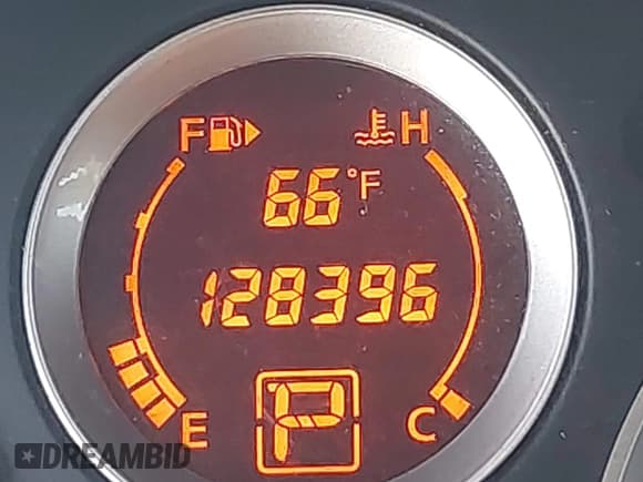 ✅ 2011 Nissan Sentra S • VIN: 3N1AB6AP1BL612102 • Lot: 43131246. Listed on IAAI with 128,396 mi. Free auction sales archive from the USA and detailed vehicle history report at DreamBid. Image 15.