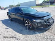 ✅ 2020 Honda Accord Sport • VIN: 1HGCV1F33LA104780 • Lot: 43006518. Wystawiony na IAAI z przebiegiem 113 438 mil. Bezpłatny archiwum sprzedaży aukcyjnych z USA i szczegółowy raport historii pojazdu na DreamBid. Zdjęcie 1.