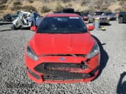 ✅ 2017 Ford Focus ST • VIN: 1FADP3L97HL237139 • Lot: 85509315. Wystawiony na Copart z przebiegiem 147 689 mil. Bezpłatny archiwum sprzedaży aukcyjnych z USA i szczegółowy raport historii pojazdu na DreamBid. Zdjęcie 5.