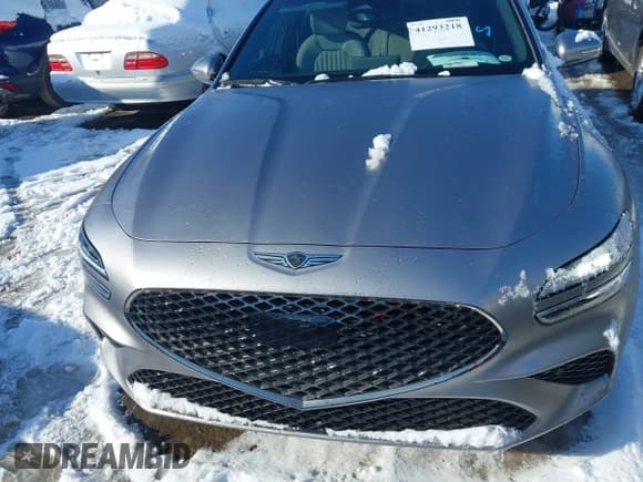 ✅ 2024 Genesis G70 Sport Advanced • VIN: KMTG54SE7RU136939 • Lot: 41293218. Listed on IAAI with 8,160 mi. Free auction sales archive from the USA and detailed vehicle history report at DreamBid. Image 6.