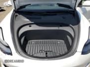 ✅ 2021 Tesla Model 3 Long Range • VIN: 5YJ3E1EB2MF015072 • Lot: 58063345. Wystawiony na Copart z przebiegiem 72 082 mil. Bezpłatny archiwum sprzedaży aukcyjnych z USA i szczegółowy raport historii pojazdu na DreamBid. Zdjęcie 11.