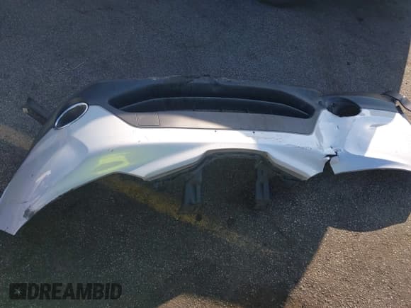 ✅ 2017 Nissan Rogue SL • VIN: JN1BJ1CPXHW027917 • Лот: 42709015. Опубликован ранее на IAAI с пробегом 134 287 миль. Бесплатный доступ к архиву аукционных продаж из США и подробный отчёт об истории автомобиля на DreamBid. Изображение 12.