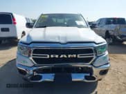 ✅ 2020 Ram 1500 Big Horn • VIN: 1C6SRFFTXLN291141 • Lot: 42173333. Wystawiony na IAAI z przebiegiem 64 866 mil. Bezpłatny archiwum sprzedaży aukcyjnych z USA i szczegółowy raport historii pojazdu na DreamBid. Zdjęcie 12.