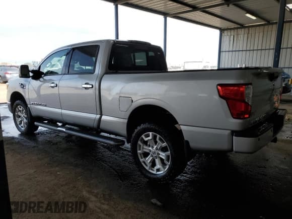 ✅ 2017 Nissan Titan Pro-4X • VIN: 1N6BA1F46HN516557 • Лот: 67378205. Опубликован ранее на Copart с пробегом 63 589 миль. Бесплатный доступ к архиву аукционных продаж из США и подробный отчёт об истории автомобиля на DreamBid. Изображение 2.