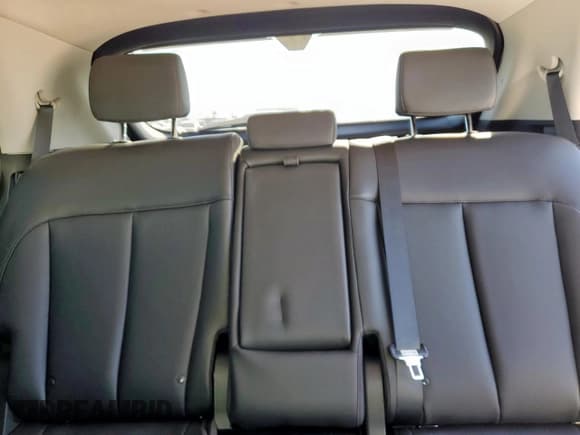 ✅ 2025 Hyundai Ioniq 5 Limited • VIN: 7YAKR4DA1SY001180 • Lot: 84413865. Listed on Copart with 6,091 mi. Free auction sales archive from the USA and detailed vehicle history report at DreamBid. Image 10.