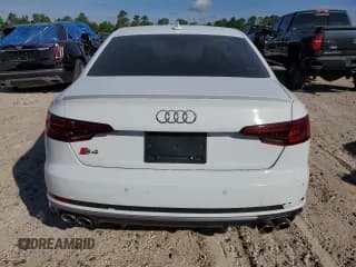 ✅ 2018 Audi S4 Premium Plus • VIN: WAUB4AF48JA224493 • Лот: 58087243. Опубликован ранее на Copart с пробегом 97 844 миль. Бесплатный доступ к архиву аукционных продаж из США и подробный отчёт об истории автомобиля на DreamBid. Изображение 6.