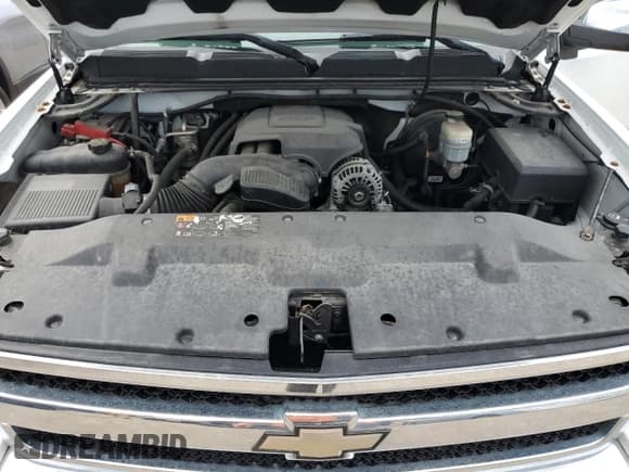 ✅ 2011 Chevrolet Silverado 1500 LT • VIN: 3GCPCSE07BG310493 • Lot: 74808394. Listed on Copart with 135,666 mi. Free auction sales archive from the USA and detailed vehicle history report at DreamBid. Image 11.
