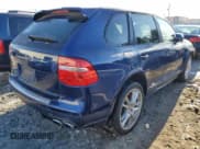 ✅ 2010 Porsche Cayenne GTS • VIN: WP1AD2AP6ALA62078 • Lot: 42240135. Wystawiony na Copart z przebiegiem 127 848 mil. Bezpłatny archiwum sprzedaży aukcyjnych z USA i szczegółowy raport historii pojazdu na DreamBid. Zdjęcie 3.