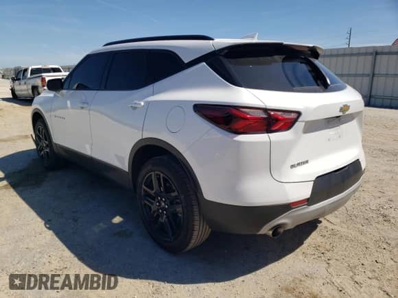 2022 Chevrolet Blazer LT z VIN 3GNKBCR40NS210180, wystawiony jako Copart lot #45866783 z przebiegiem 14 724 mil mil oraz . Historia ofert i sprzedaży dostępna na DreamBid. Obrazek 2.
