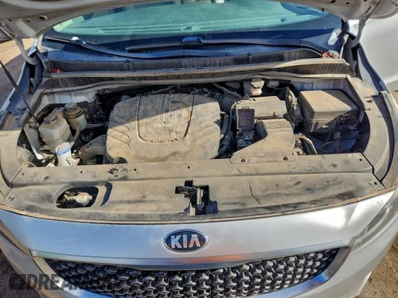 ✅ 2017 Kia Sedona LX • VIN: KNDMB5C13H6218360 • Lot: 93768275. Listed on Copart with 202,398 mi. Free auction sales archive from the USA and detailed vehicle history report at DreamBid. Image 13.