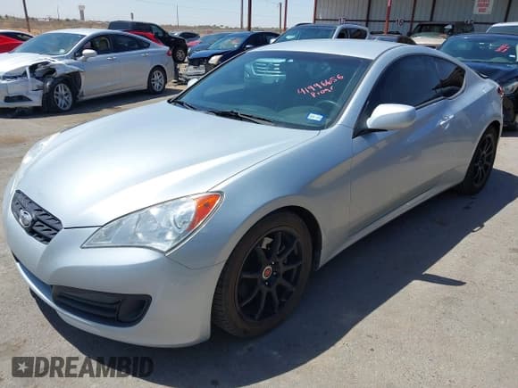 ✅ 2012 Hyundai Genesis Coupe Premium • VIN: KMHHT6KD9CU077844 • Lot: 41996656. Wystawiony na IAAI z przebiegiem 49 727 mil. Bezpłatny archiwum sprzedaży aukcyjnych z USA i szczegółowy raport historii pojazdu na DreamBid. Zdjęcie 2.