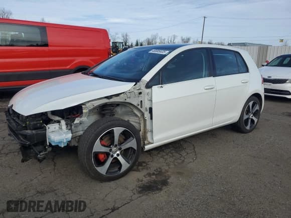 ✅ 2020 Volkswagen Golf TSI • VIN: 3VWW57AU8LM005936 • Lot: 46885635. Listed on Copart with 39,815 mi. Free auction sales archive from the USA and detailed vehicle history report at DreamBid. Image 1.