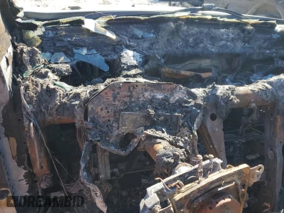 ✅ 2014 Cadillac SRX Luxury Collection • VIN: 3GYFNEE38ES652547 • Lot: 90747185. Listed on Copart with Not provided. Free auction sales archive from the USA and detailed vehicle history report at DreamBid. Image 9.