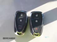 ✅ 2022 Chevrolet Equinox LS • VIN: 3GNAXSEVXNS243788 • Lot: 43626445. Wystawiony na IAAI z przebiegiem 38 807 mil. Bezpłatny archiwum sprzedaży aukcyjnych z USA i szczegółowy raport historii pojazdu na DreamBid. Zdjęcie 11.