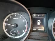 ✅ 2018 Hyundai Santa Fe 2.4L • VIN: 5XYZTDLB0JG553584 • Лот: 59476674. Опубликован ранее на Copart с пробегом 102 438 миль. Бесплатный доступ к архиву аукционных продаж из США и подробный отчёт об истории автомобиля на DreamBid. Изображение 9.