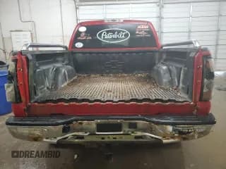 ✅ 2004 Chevrolet Silverado 1500 Z71 • VIN: 2GCEK13T141290626 • Лот: 75434274. Опубликован ранее на Copart с пробегом 234 472 миль. Бесплатный доступ к архиву аукционных продаж из США и подробный отчёт об истории автомобиля на DreamBid. Изображение 6.