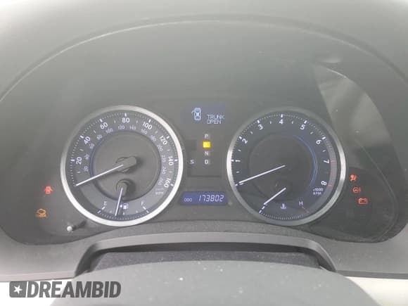 ✅ 2012 Lexus IS 350 • VIN: JTHCE5C26C5002818 • Lot: 78295034. Listed on Copart with 173,802 mi. Free auction sales archive from the USA and detailed vehicle history report at DreamBid. Image 9.