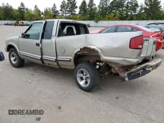 2001 Chevrolet S-10 с VIN 1GCCS195318150036, выставлен на аукционе Copart как лот 76132484 с пробегом 96 399 миль миль и Списание • Salvage title. История ставок и продаж доступна на DreamBid. Изображение 2.